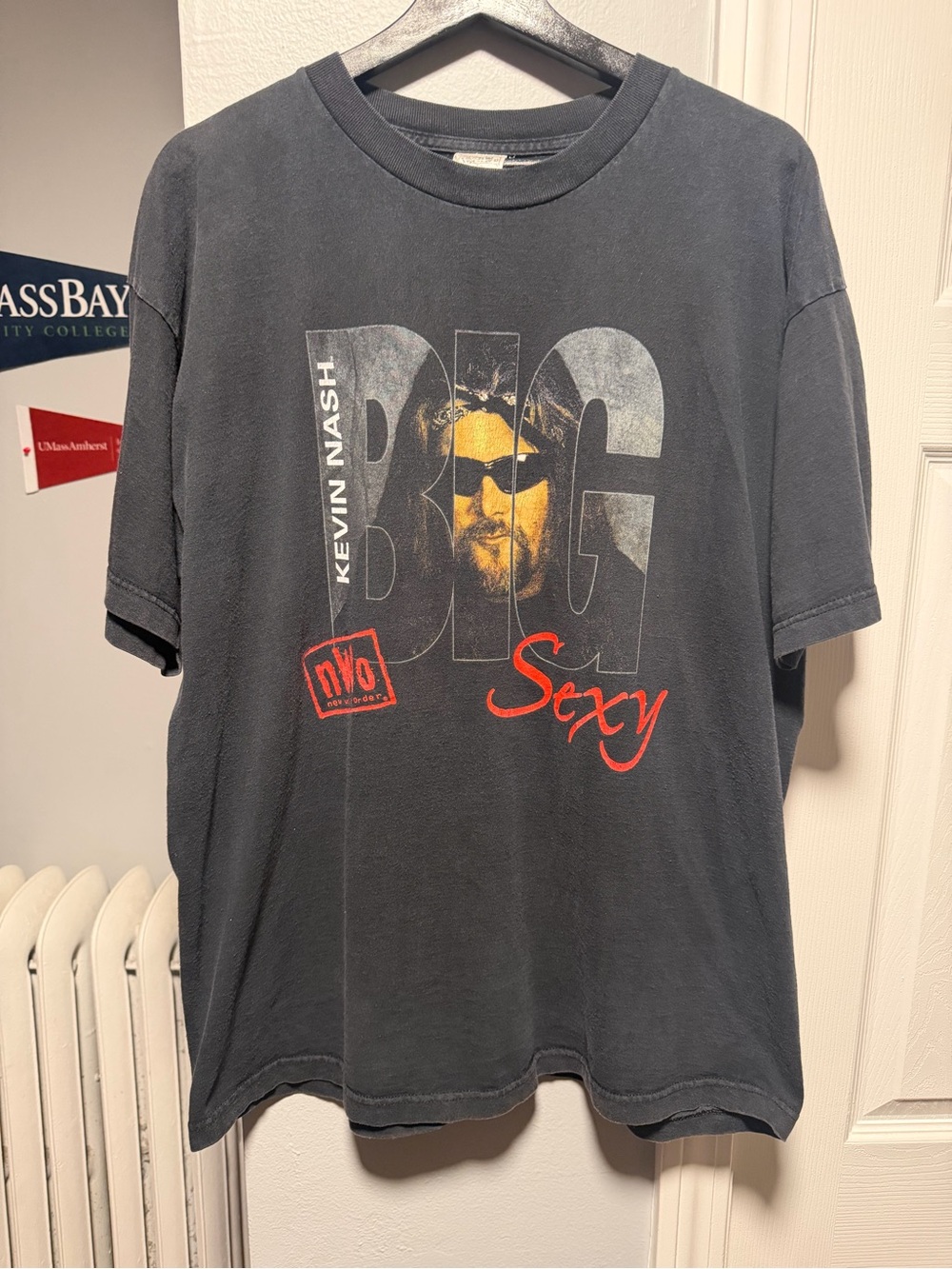 Vintage WCW 90s NWO Kevin Nash Big Sexy Shirt Size Men’s XL